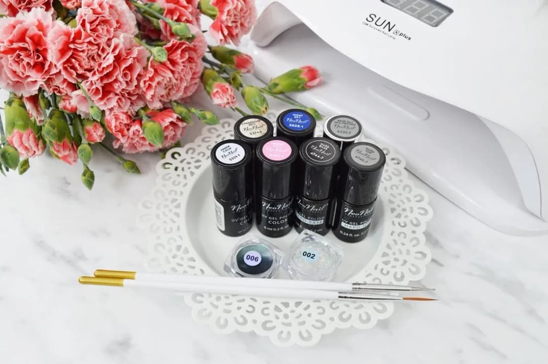 Jak zrobić paznokcie hybrydowe i żelowe - unikaj najczęstszych błędów