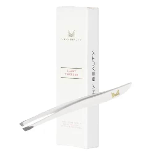 Kiedy używa się skośnej pęsety do brwi? Jakie efekty daje?