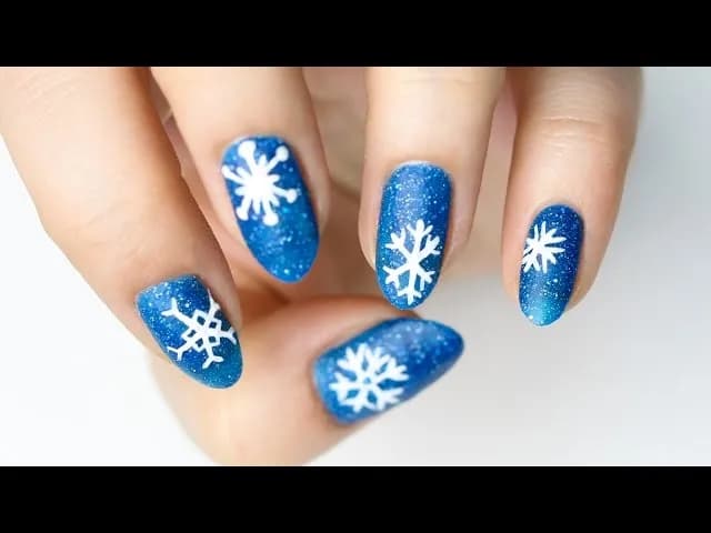 Jak namalować gwiazdki na paznokciach - proste triki i techniki