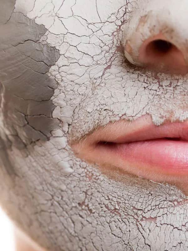 Jaka glinka do jakiej cery? Dopasuj idealną dla siebie