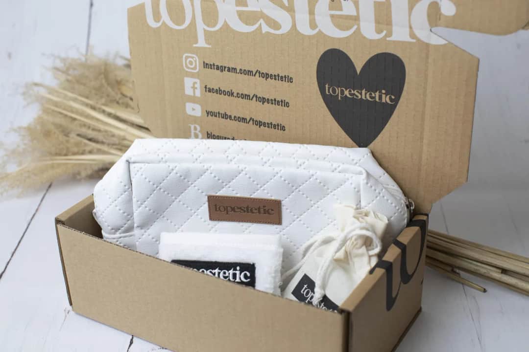 Regenerujący krem do twarzy z ekspresową dostawą do domu